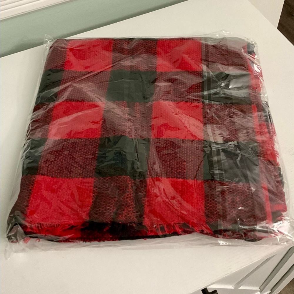 Holiday's Are Here Infinity Scarf, Red/Black